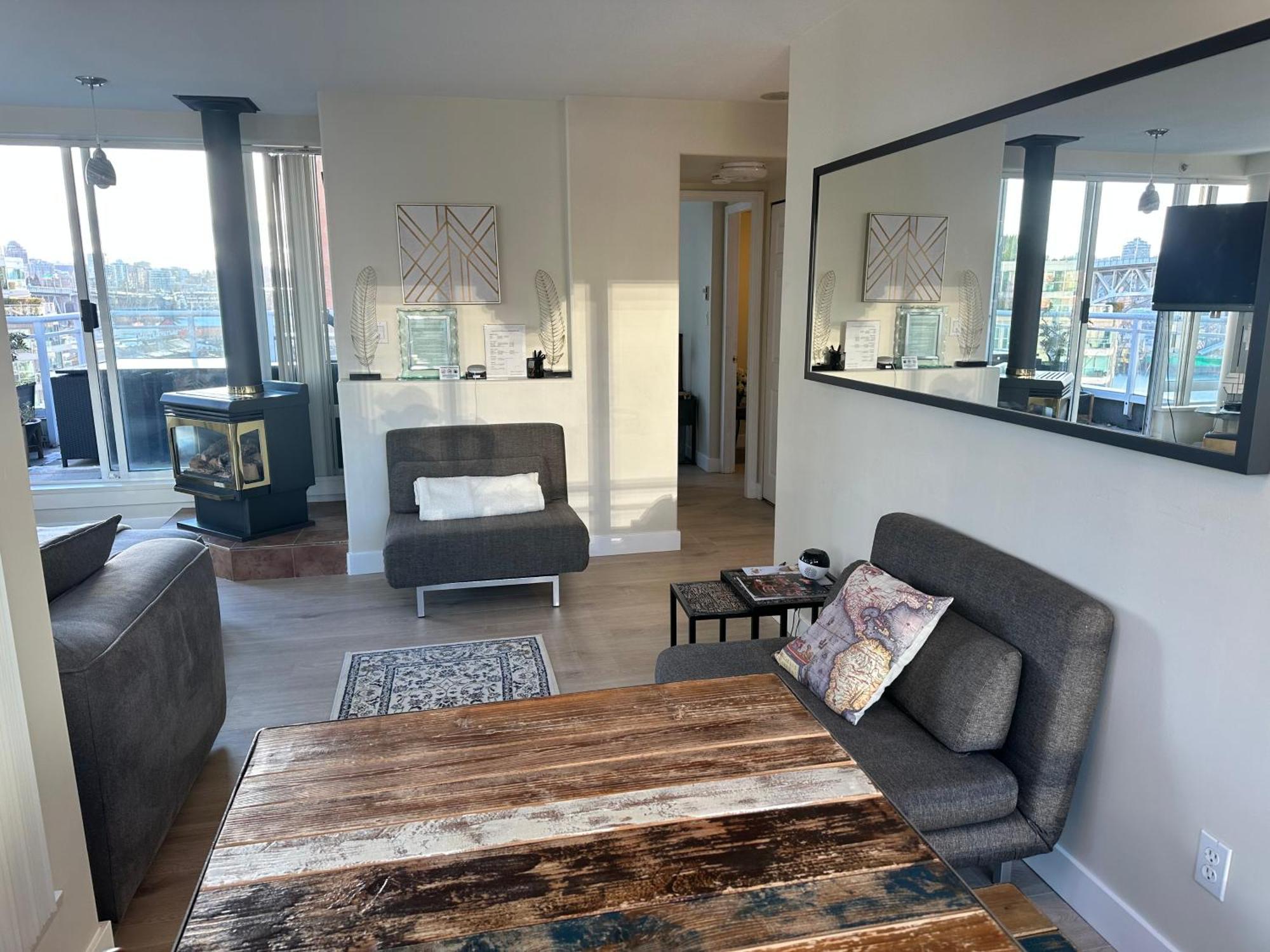 Penthouses Of Beach Ave Vancouver Dış mekan fotoğraf