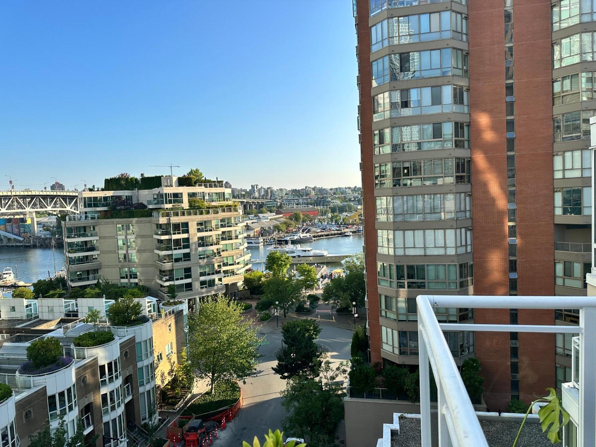 Penthouses Of Beach Ave Vancouver Dış mekan fotoğraf