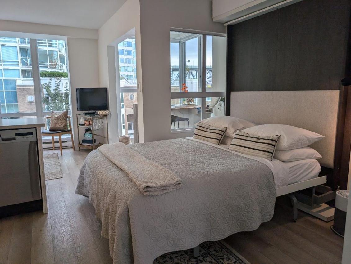 Penthouses Of Beach Ave Vancouver Dış mekan fotoğraf